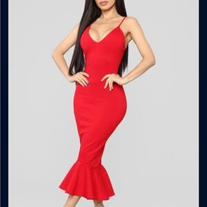 Elegant Red Sleeveless Dress